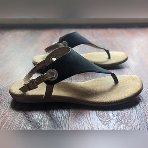 Black / Tan Sandals